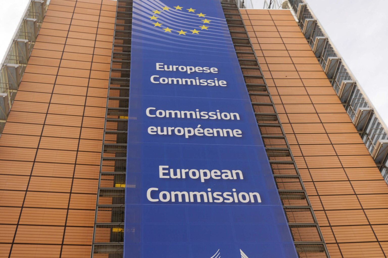 Komisja Europejska zatwierdziła projekt europejskich standardów dotyczących raportowania ESG.